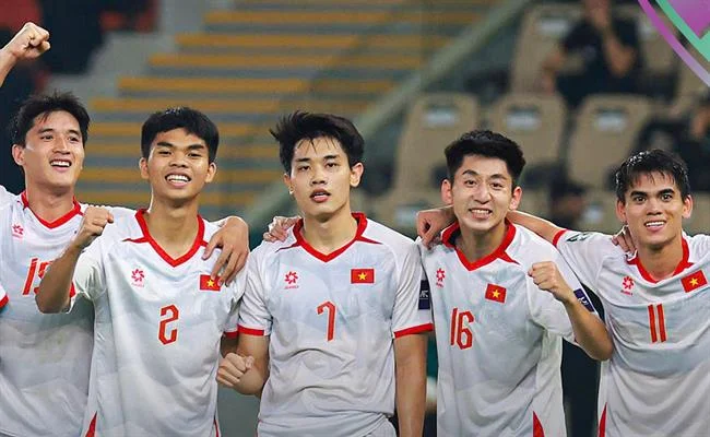 Cá cược thể thao và eSports tại slot888 apk